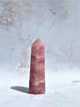 Load image into Gallery viewer, Rose Quartz Tower - IND123