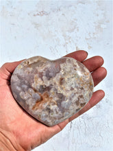 Load image into Gallery viewer, Flower Agate Heart - IND194