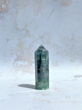 Load image into Gallery viewer, Fluorite Tower - IND022