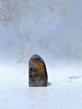 Load image into Gallery viewer, Labradorite Freeform - IND223