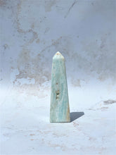 Load image into Gallery viewer, Caribbean Calcite Obelisk - IND004