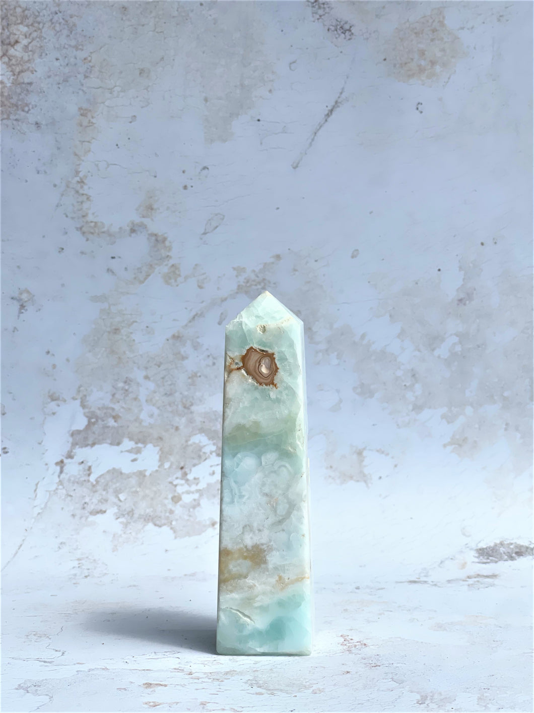 Caribbean Calcite Tower - IND127