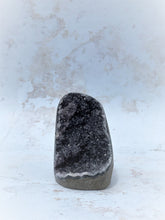 Load image into Gallery viewer, Amethyst Freeform - IND130
