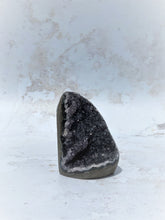 Load image into Gallery viewer, Amethyst Freeform - IND130
