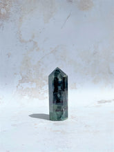 Load image into Gallery viewer, Fluorite Tower - IND132
