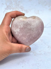 Load image into Gallery viewer, Pink Amethyst Heart - IND028
