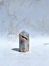 Load image into Gallery viewer, Flower Agate Tower - IND034
