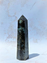 Load image into Gallery viewer, Labradorite Tower - IND043
