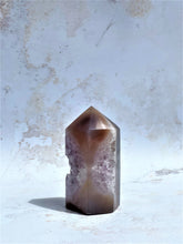 Load image into Gallery viewer, Agate Tower - IND067
