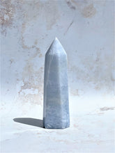 Load image into Gallery viewer, Blue Calcite Tower - IND071
