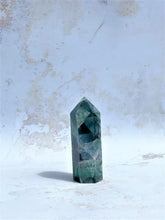 Load image into Gallery viewer, Fluorite Tower - IND072
