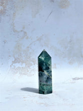 Load image into Gallery viewer, Fluorite Tower - IND072
