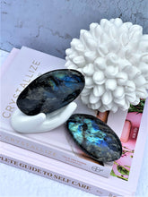 Load image into Gallery viewer, Labradorite Palmstones - Intuitively Selected
