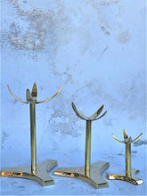 Load image into Gallery viewer, Tall Crystal Claw Stand - (Gold)
